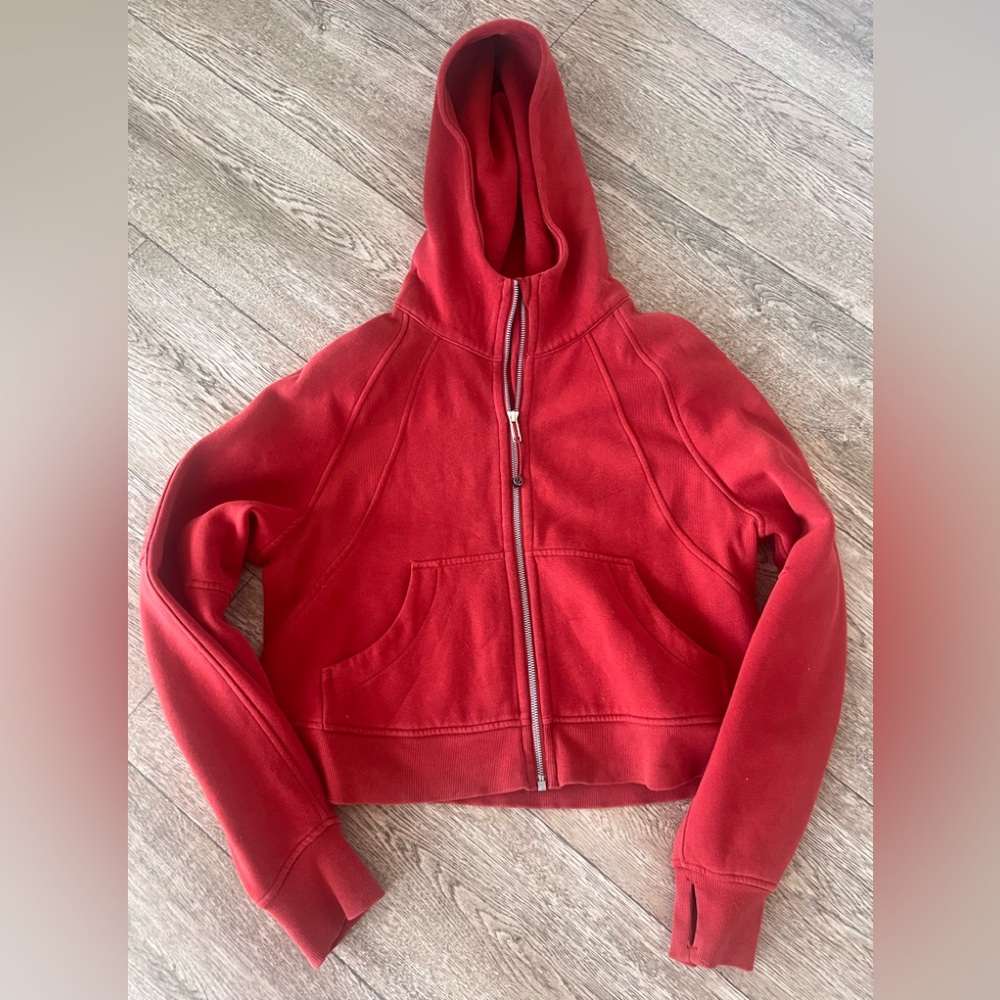 Lululemon cropped oversized scuba